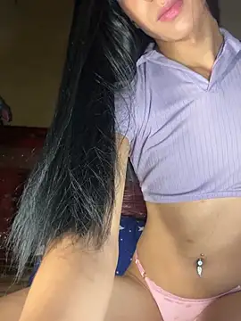lady Tayron online show from July 9, 2026, 5:00 am