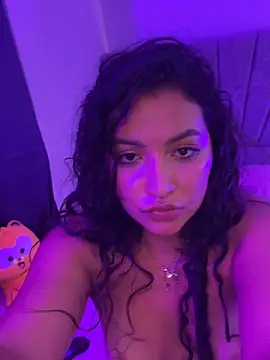 Amoree69 online show from June 11, 2026, 12:32 am