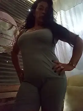 candelahot10 online show from June 15, 2026, 2:19 pm