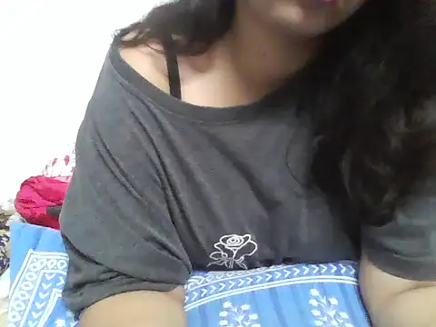 MISOKIM online show from June 9, 2026, 10:32 pm