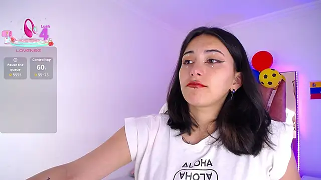 Snapshot of Camiila__1 chatting on July 9, 2026, 12:09 pm Camiila 1 online show from July 9, 2026, 12:09 pm