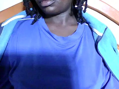 Snapshot of lucyswee chatting on July 16, 2026, 6:19 am lucyswee online show from July 16, 2026, 6:19 am