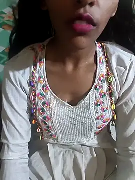 Snapshot of Cute_Merry__ chatting on July 8, 2026, 5:23 am Cute Merry online show from July 8, 2026, 5:23 am