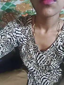 Snapshot of Cute_Merry__ chatting on July 27, 2026, 7:15 am Cute Merry online show from July 27, 2026, 7:15 am