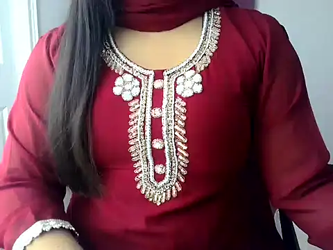 Snapshot of Rani_016 chatting on June 12, 2026, 4:17 pm Rani 016 online show from June 12, 2026, 4:17 pm