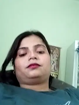 Snapshot of Missridhi chatting on June 26, 2026, 5:45 am Missridhi online show from June 26, 2026, 5:45 am