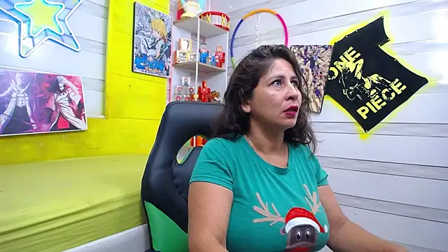 sofia yummy30 online show from June 16, 2026, 1:25 pm