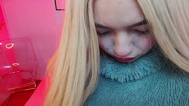 Snapshot of _Pamelawish_ chatting on July 7, 2026, 12:20 pm Pamelawish online show from July 7, 2026, 12:20 pm