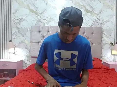 Snapshot of Joel_Bell chatting on June 27, 2026, 12:22 pm Joel Bell online show from June 27, 2026, 12:22 pm