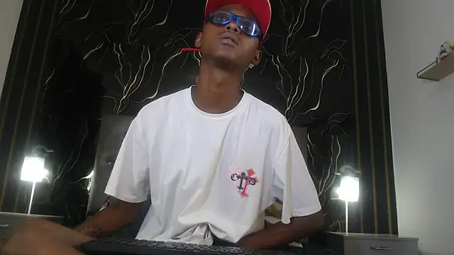 Snapshot of Joel_Bell chatting on July 21, 2026, 12:07 pm Joel Bell online show from July 21, 2026, 12:07 pm