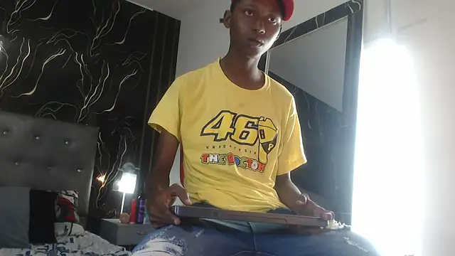 Snapshot of Joel_Bell chatting on July 31, 2026, 12:15 pm Joel Bell online show from July 31, 2026, 12:15 pm