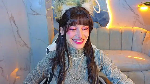 Lily Tx online show from June 26, 2026, 12:42 pm