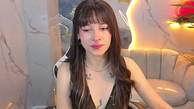 Lily Tx online show from July 5, 2026, 12:45 pm