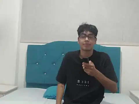 Snapshot of Jack_Blacck chatting on July 16, 2026, 1:39 pm Jack Blacck online show from July 16, 2026, 1:39 pm