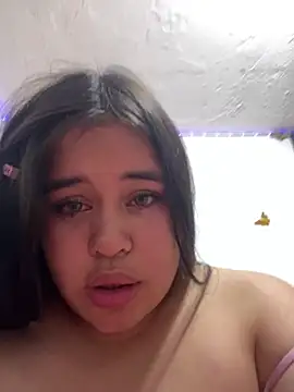 Snapshot of Sophia_Rose_ chatting on July 5, 2026, 4:19 am Sophia Rose online show from July 5, 2026, 4:19 am