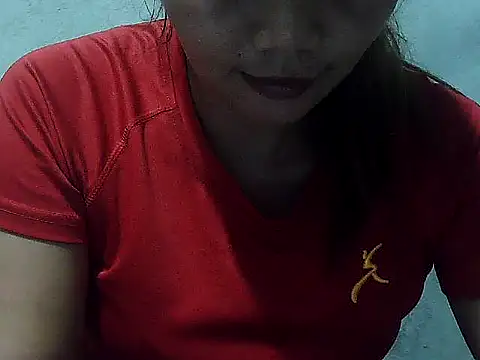 Snapshot of mymommy69 chatting on July 1, 2026, 7:43 am mymommy69 online show from July 1, 2026, 7:43 am