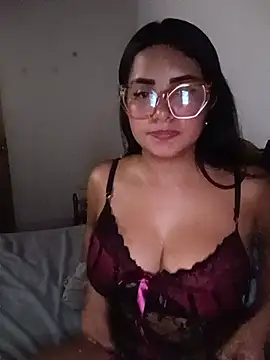 Snapshot of K_AriDoll chatting on June 17, 2026, 10:43 pm K AriDoll online show from June 17, 2026, 10:43 pm