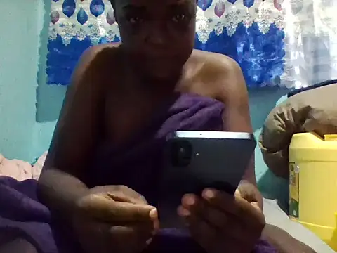 Snapshot of dark-berry3 chatting on July 16, 2026, 7:58 am dark-berry3 online show from July 16, 2026, 7:58 am