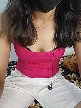 Snapshot of tamil_bluemoon chatting on July 28, 2026, 11:28 am tamil bluemoon online show from July 28, 2026, 11:28 am