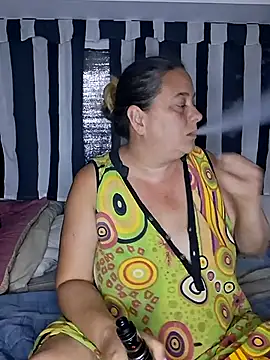 Snapshot of Madame100E chatting on August 2, 2026, 10:52 pm Madame100E online show from August 2, 2026, 10:52 pm