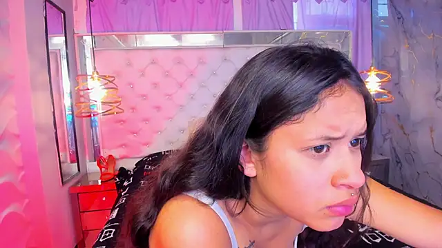 Tifanny-Val online show from June 27, 2026, 1:06 pm