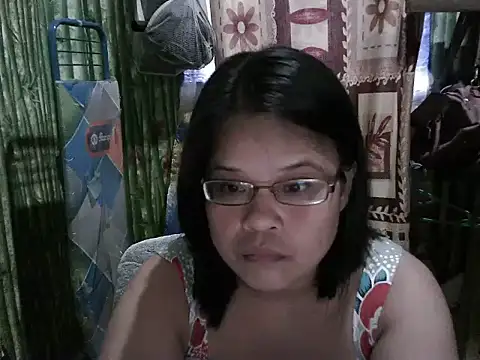 hottiebabe41 online show from June 13, 2026, 9:18 am