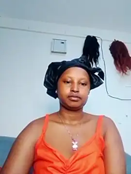 Snapshot of Temptress254 chatting on June 13, 2026, 2:04 pm Temptress254 online show from June 13, 2026, 2:04 pm