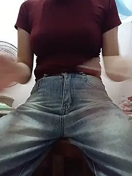 Snapshot of Bong_Hoa chatting on July 7, 2026, 2:25 am Bong Hoa online show from July 7, 2026, 2:25 am