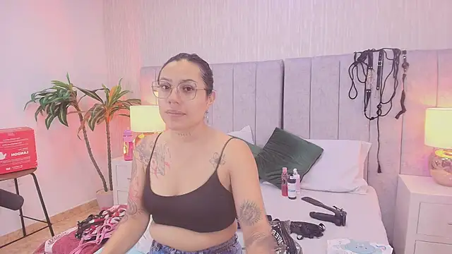 Snapshot of Tesalove_606 chatting on July 28, 2026, 4:41 am Tesalove 606 online show from July 28, 2026, 4:41 am