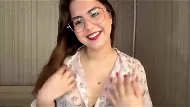 Mina Aston online show from July 18, 2026, 7:12 am