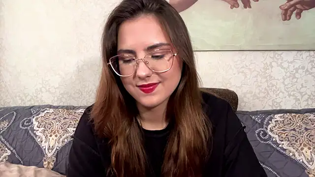Mina Aston online show from July 24, 2026, 9:51 am