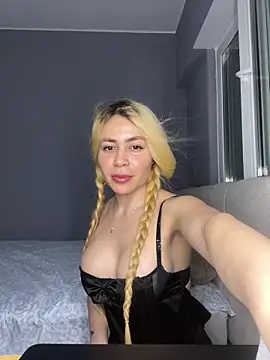 Snapshot of sabriloirinha chatting on June 15, 2026, 1:08 am sabriloirinha online show from June 15, 2026, 1:08 am