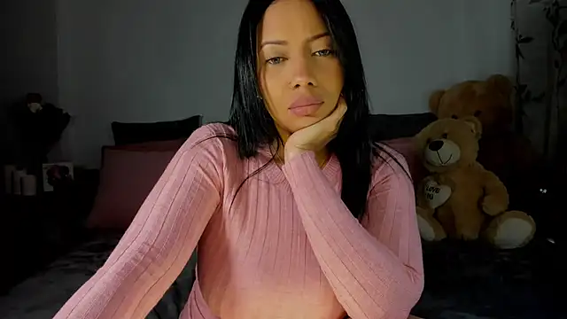 NicolePasqualott online show from February 26, 2025, 7:38 pm