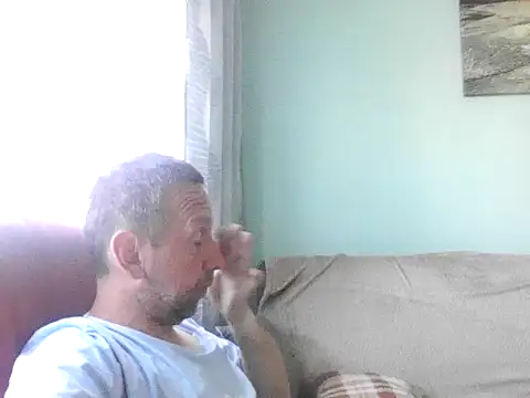 Snapshot of RafalekRozmarynowski81 chatting on June 28, 2026, 5:46 am RafalekRozmarynowski81 online show from June 28, 2026, 5:46 am