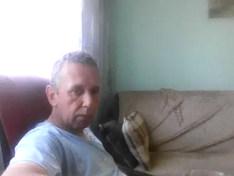 Snapshot of RafalekRozmarynowski81 chatting on June 29, 2026, 8:20 am RafalekRozmarynowski81 online show from June 29, 2026, 8:20 am
