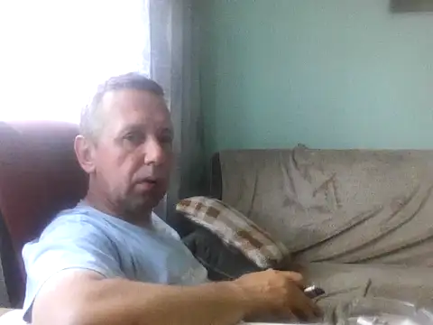 Snapshot of RafalekRozmarynowski81 chatting on June 29, 2026, 11:10 am RafalekRozmarynowski81 online show from June 29, 2026, 11:10 am