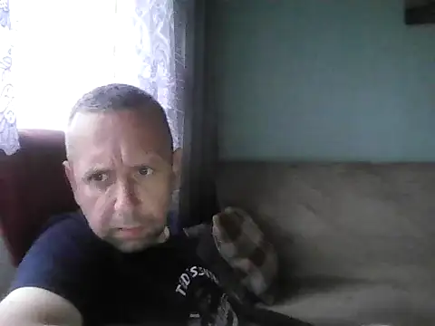 Snapshot of RafalekRozmarynowski81 chatting on July 21, 2026, 4:04 am RafalekRozmarynowski81 online show from July 21, 2026, 4:04 am