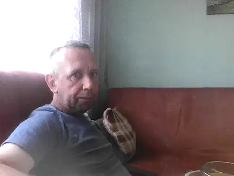 Snapshot of RafalekRozmarynowski81 chatting on July 29, 2026, 4:32 am RafalekRozmarynowski81 online show from July 29, 2026, 4:32 am