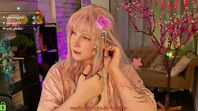 Snapshot of Candy-yeah chatting on July 30, 2026, 5:12 pm Candy-yeah online show from July 30, 2026, 5:12 pm