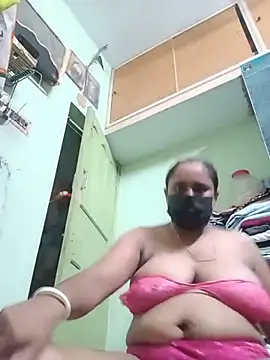 mannasayantani0 online show from July 18, 2026, 9:02 am