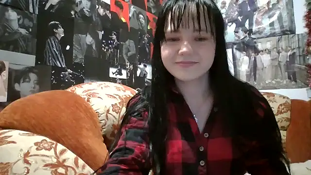 Snapshot of LittilePrincess chatting on June 19, 2026, 8:45 pm LittilePrincess online show from June 19, 2026, 8:45 pm