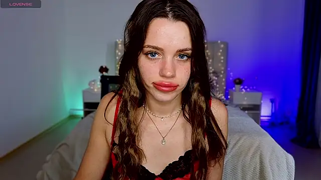 Little cuti1e online show from July 5, 2026, 7:26 am