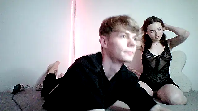 Snapshot of lliimmaaa chatting on June 18, 2026, 6:23 pm lliimmaaa online show from June 18, 2026, 6:23 pm