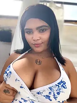 Snapshot of HoneyBunXXX chatting on June 22, 2026, 1:08 pm HoneyBunXXX online show from June 22, 2026, 1:08 pm
