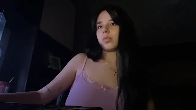 Snapshot of Secret_Vanilla_ chatting on July 22, 2026, 8:44 pm Secret Vanilla online show from July 22, 2026, 8:44 pm