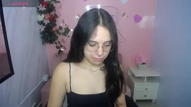 Lia Rose ch online show from July 16, 2026, 3:12 am