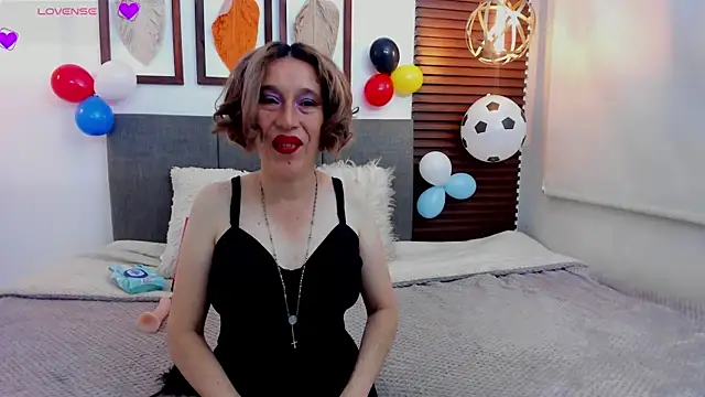 Snapshot of Margott_mature chatting on July 8, 2026, 12:31 pm Margott mature online show from July 8, 2026, 12:31 pm