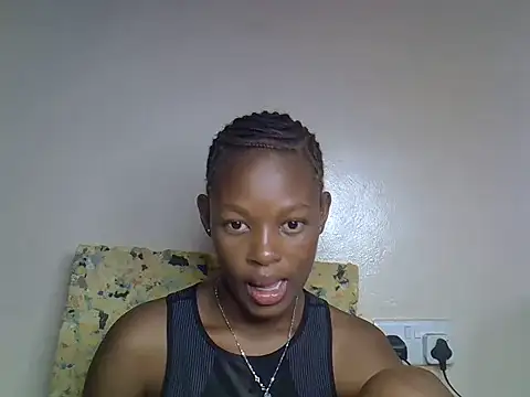 Snapshot of pretty_albright chatting on June 19, 2026, 1:26 pm pretty albright online show from June 19, 2026, 1:26 pm