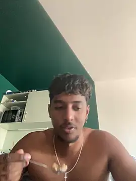 Snapshot of axel_black03 chatting on June 17, 2026, 11:34 am axel black03 online show from June 17, 2026, 11:34 am