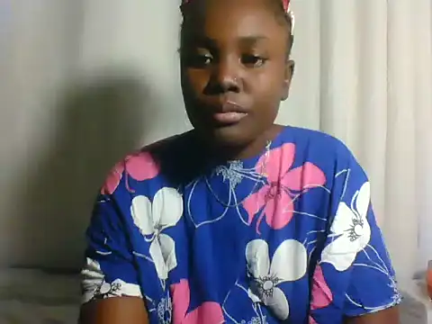 Snapshot of Creamy_chocolata chatting on July 11, 2026, 2:53 pm Creamy chocolata online show from July 11, 2026, 2:53 pm